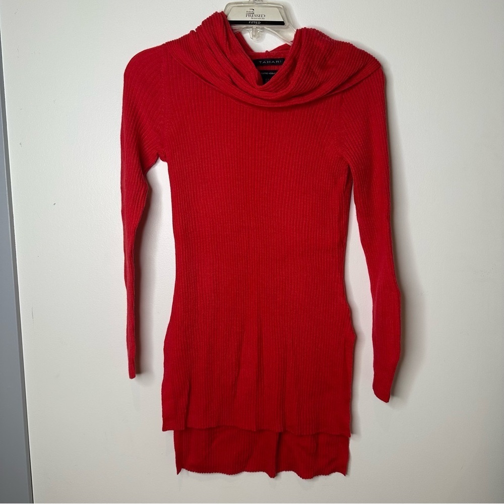 Tahari Women’s extra fine merino wool cowl neck sweater split side tunic in red